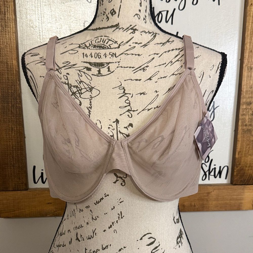 Smart & Sexy Sheer Underwire Bra in Taupe